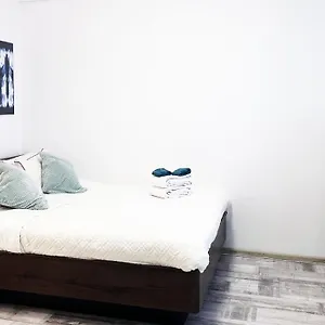 Apartament Victoriei - Parc Kiseleff, Bucureşti